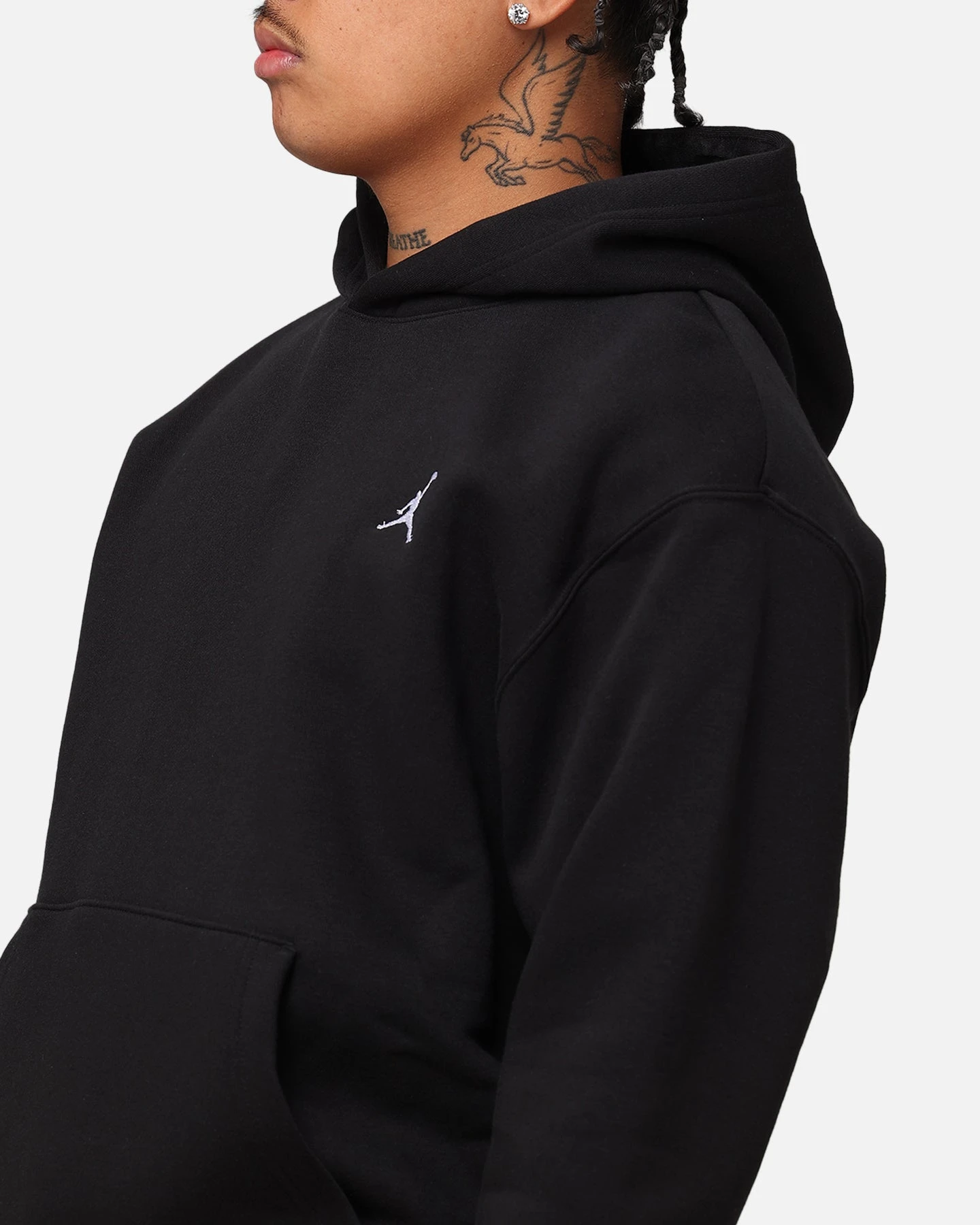 Jordan Essentials Fleece Pullover Black/Black/White 8 Jordan Essentials Fleece Pullover Black/Black/White - Image 6
