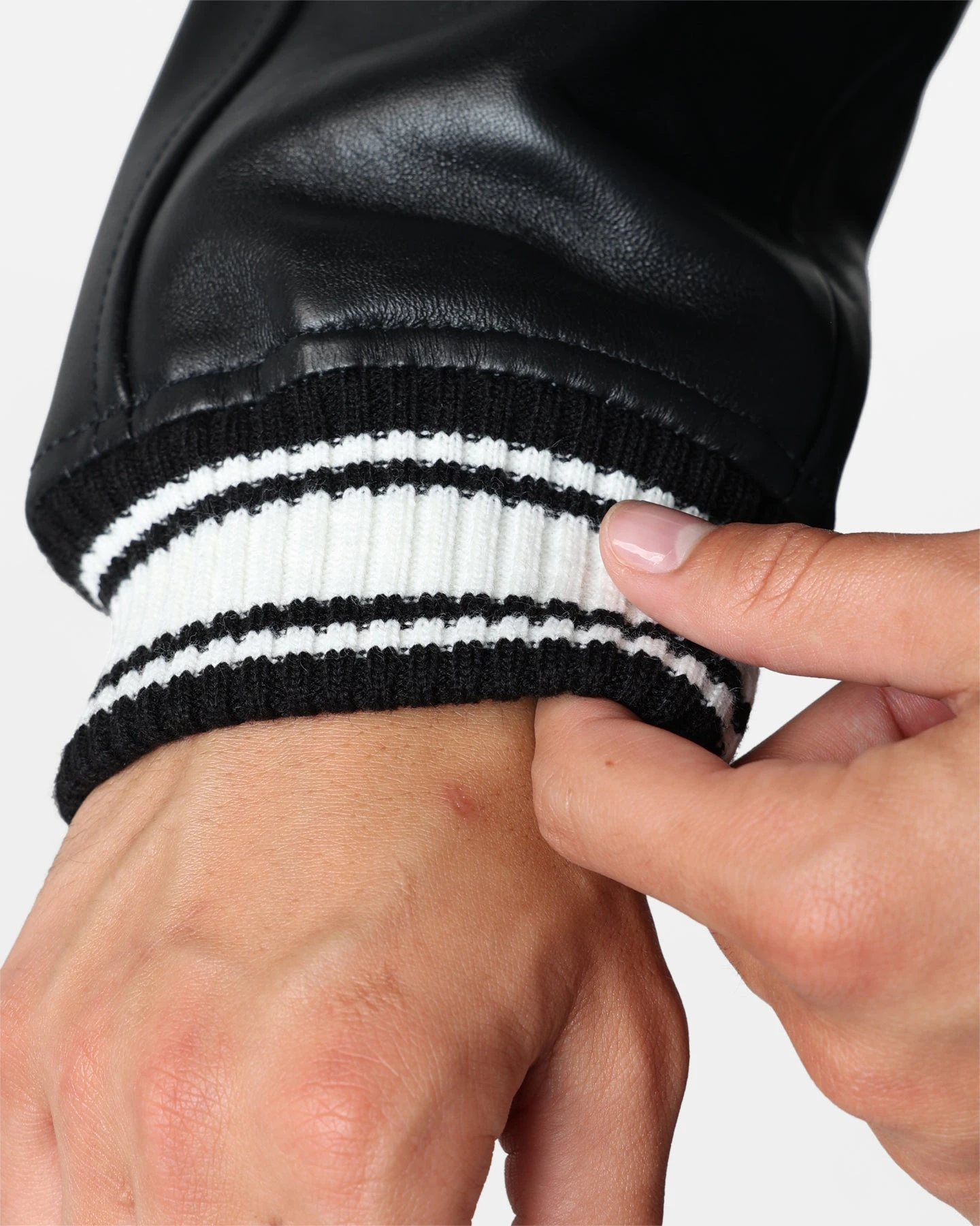 Avirex Icon Jacket Jet Black 14 Avirex Icon Jacket Jet Black - Image 12