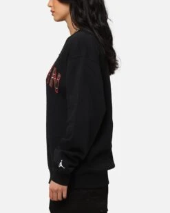 Jordan Essentials Holiday Fleece Crewneck Black/Sail 12 Jordan Essentials Holiday Fleece Crewneck Black/Sail -Culture kings 02050131 YB699 womens 00050