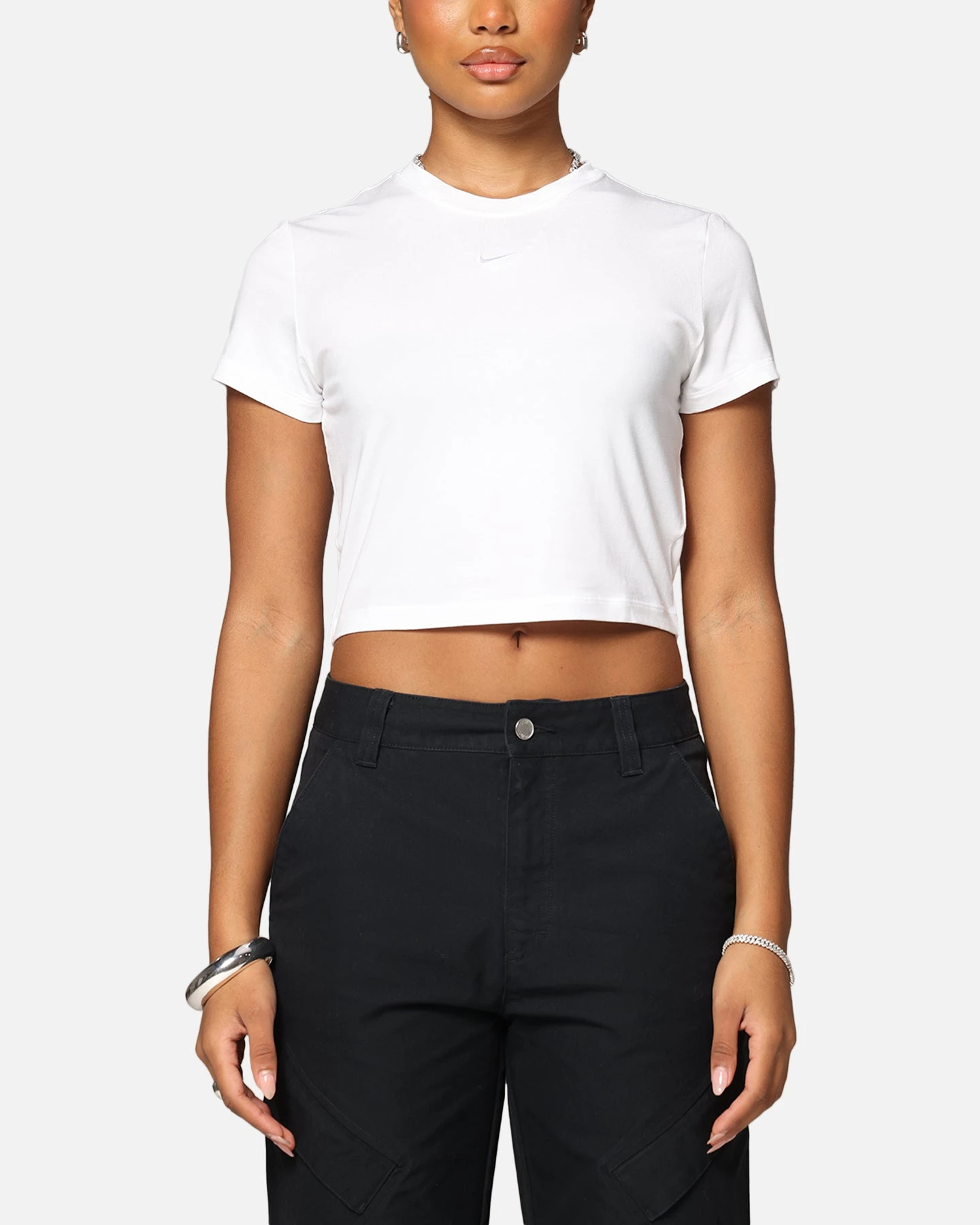 Nike Women's Sportswear Chill Knit Crop T-Shirt White/White 3 Nike Women's Sportswear Chill Knit Crop T-Shirt White/White