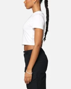 Nike Women's Sportswear Chill Knit Crop T-Shirt White/White 12 Nike Women's Sportswear Chill Knit Crop T-Shirt White/White -Culture kings 02051206 YW240 womens 00050