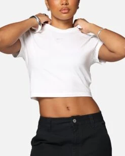 Nike Women's Sportswear Chill Knit Crop T-Shirt White/White 13 Nike Women's Sportswear Chill Knit Crop T-Shirt White/White -Culture kings 02051206 YW240 womens 00060