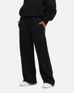 Carre Grit Trackpants Black 14 Carre Grit Trackpants Black -Culture kings 03013049 YB001 womens 0050