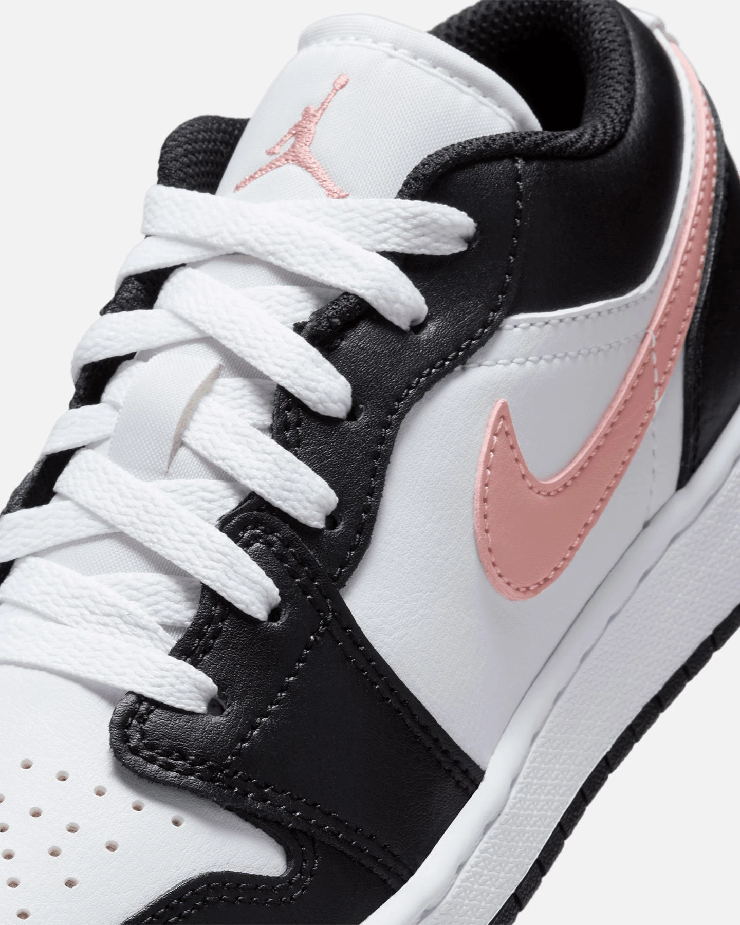 Jordan Kids' Air Jordan 1 Low (GS) White/Pink 9 Jordan Kids' Air Jordan 1 Low (GS) White/Pink - Image 7