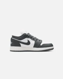 Jordan Kids' Air Jordan 1 Low (GS) Iron Grey 13 Jordan Kids' Air Jordan 1 Low (GS) Iron Grey -Culture kings 05013329 YI096 default 0040