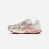 Nike Women's Zoom Vomero 5 Sail/Sail/Pearl White-Particle Pink 1 Nike Women's Zoom Vomero 5 Sail/Sail/Pearl White-Particle Pink -Culture kings 05013447 YS132 default 0010
