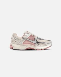 Nike Women's Zoom Vomero 5 Sail/Sail/Pearl White-Particle Pink 13 Nike Women's Zoom Vomero 5 Sail/Sail/Pearl White-Particle Pink -Culture kings 05013447 YS132 default 0040