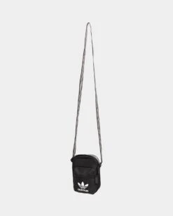 Adidas Adicolour Classic Festival Bag Black 12 Adidas Adicolour Classic Festival Bag Black -Culture kings 06010116 YB001 default 0020