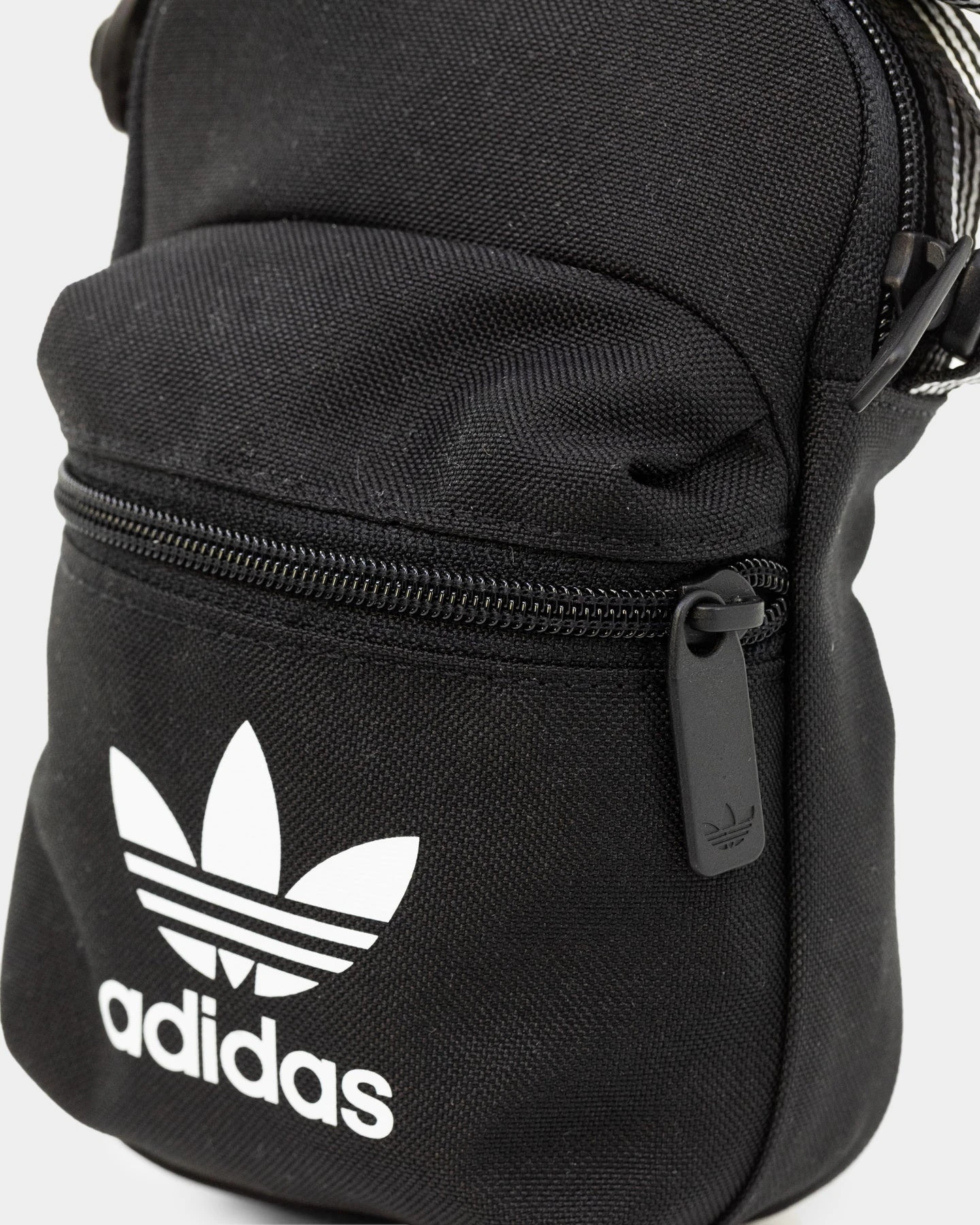 Adidas Adicolour Classic Festival Bag Black 9 Adidas Adicolour Classic Festival Bag Black - Image 7
