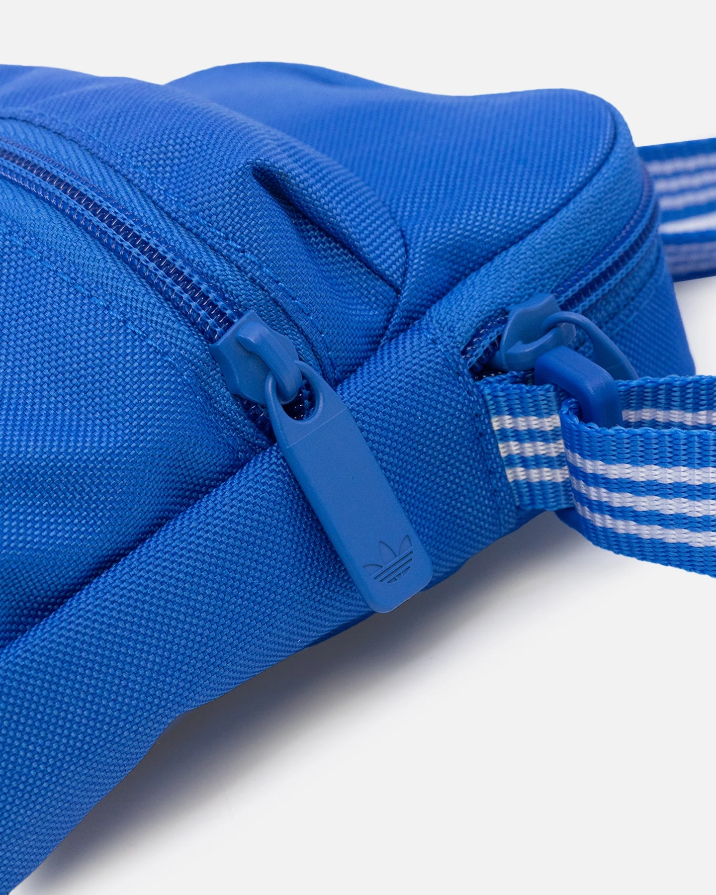 Adidas Adicolour Classic Festival Bag Bluebird 8 Adidas Adicolour Classic Festival Bag Bluebird - Image 6