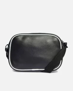 Adidas Adicolor Classic Mini Airliner Bag Black 10 Adidas Adicolor Classic Mini Airliner Bag Black -Culture kings 06011149 YB001 default 0020 276e9a16 0085 4d57 bad6 f6fe49d3d21c