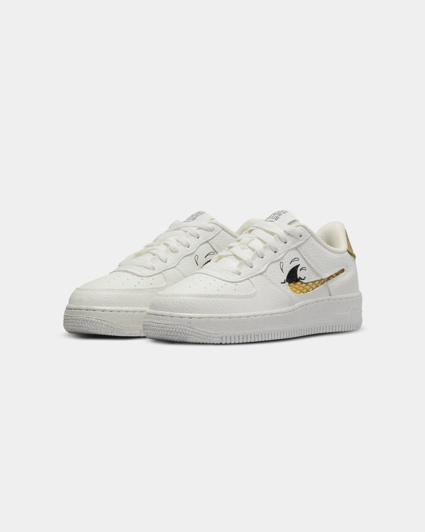 Nike Kids' Air Force 1 LV8 (GS) Sail/Sanded Gold 4 Nike Kids' Air Force 1 LV8 (GS) Sail/Sanded Gold - Image 2